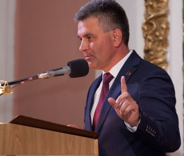 Спикер Верховного Совета Вадим Красносельский ответил на вопросы жителей столицы