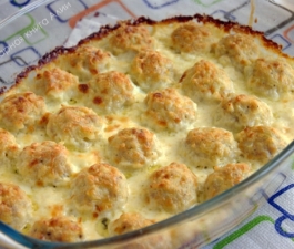Куриные шарики в соусе 