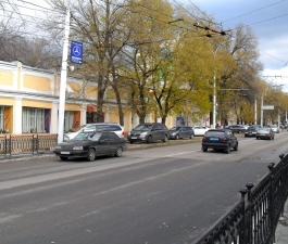 «Спасибо центру за это…» Блиц-опрос на улице 25 Октября