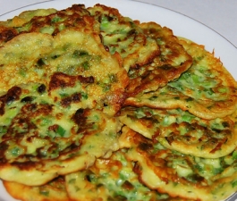 Оладьи с зеленым луком