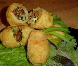 Хрустящий фаршированный картофель с ветчиной и сыром