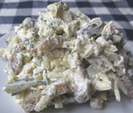 Очень вкусный салат с ветчиной