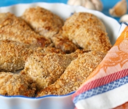 Куриные крылышки в кукурузных хлопьях